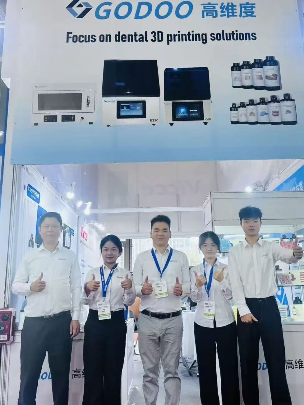 GODOO appearance at the Shanghai Dental Exhibition